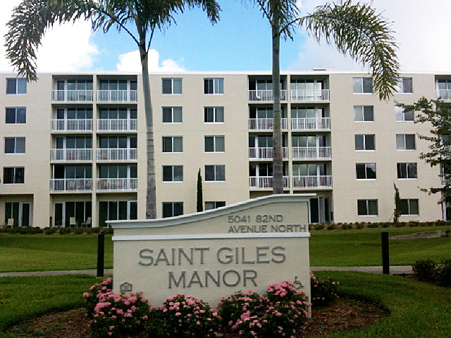 St. Giles Manor St. Giles Manor